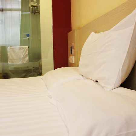 Hanting Express Shanghai Zhabei Park Branch Εξωτερικό φωτογραφία